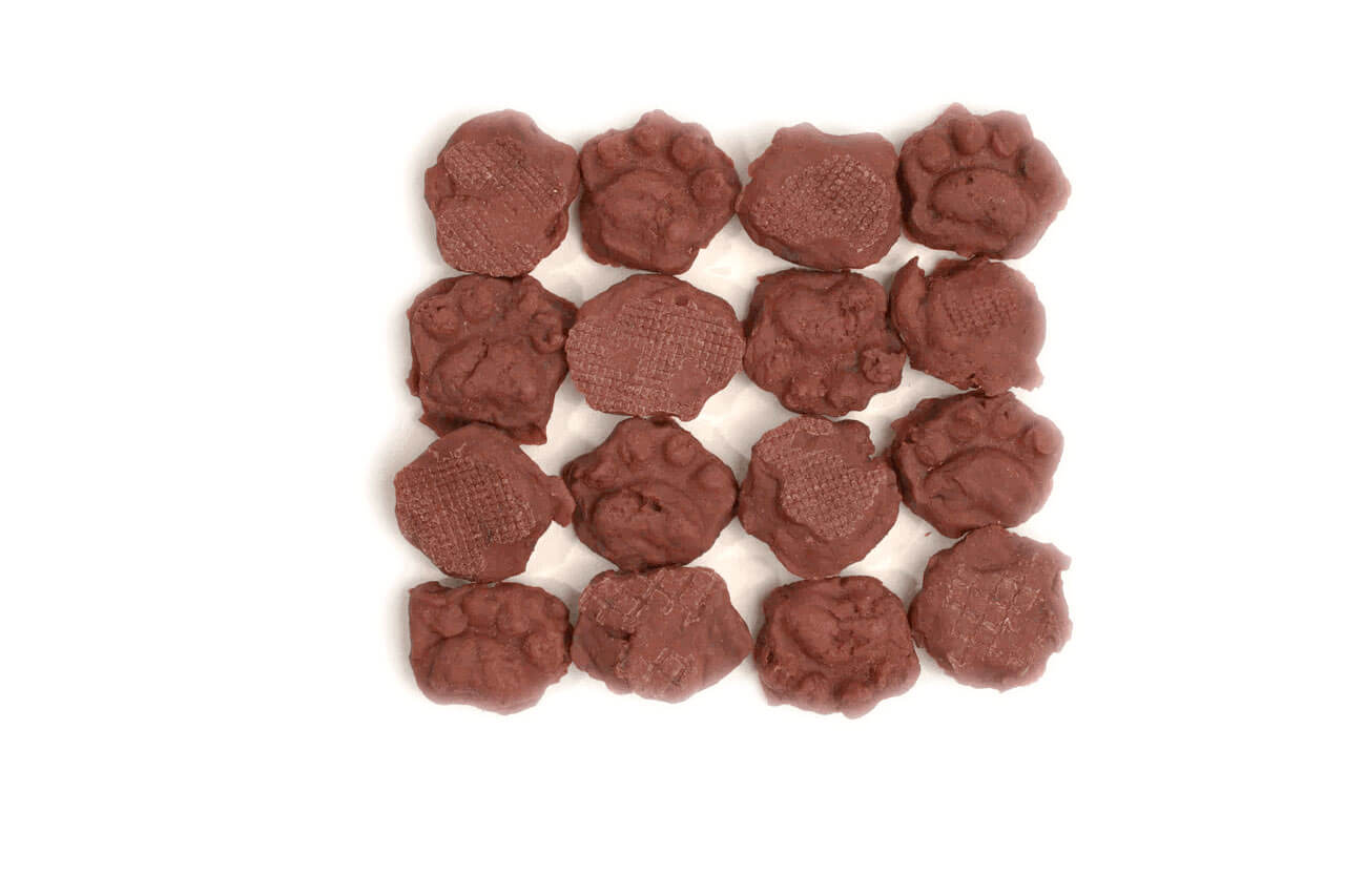 Лакомство для собак NORD FARM Пяточки из ягненка, 1100 гр