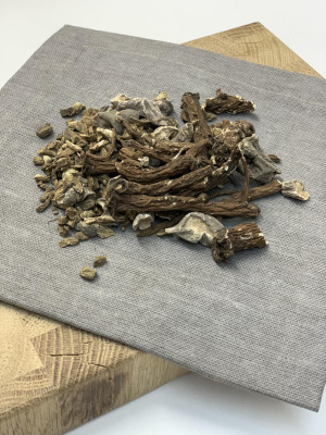 Лакомство Lucky Animals Полезные корешки, для всех видов грызунов, 60 г