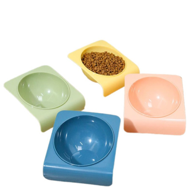 Миска пластиковая для животных "Сфера" 0,25л DOGMAN